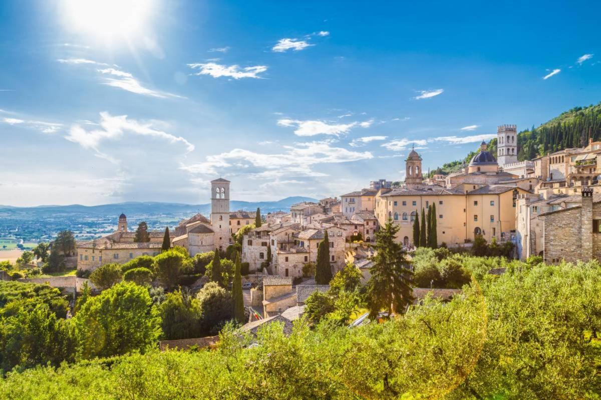 Le Volte Di Via Portica Appartement Assisi Buitenkant foto